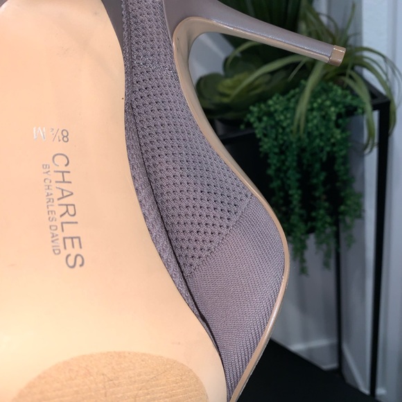 CHARLES by Charles David bootie size 8.5 - Picture 7 of 8